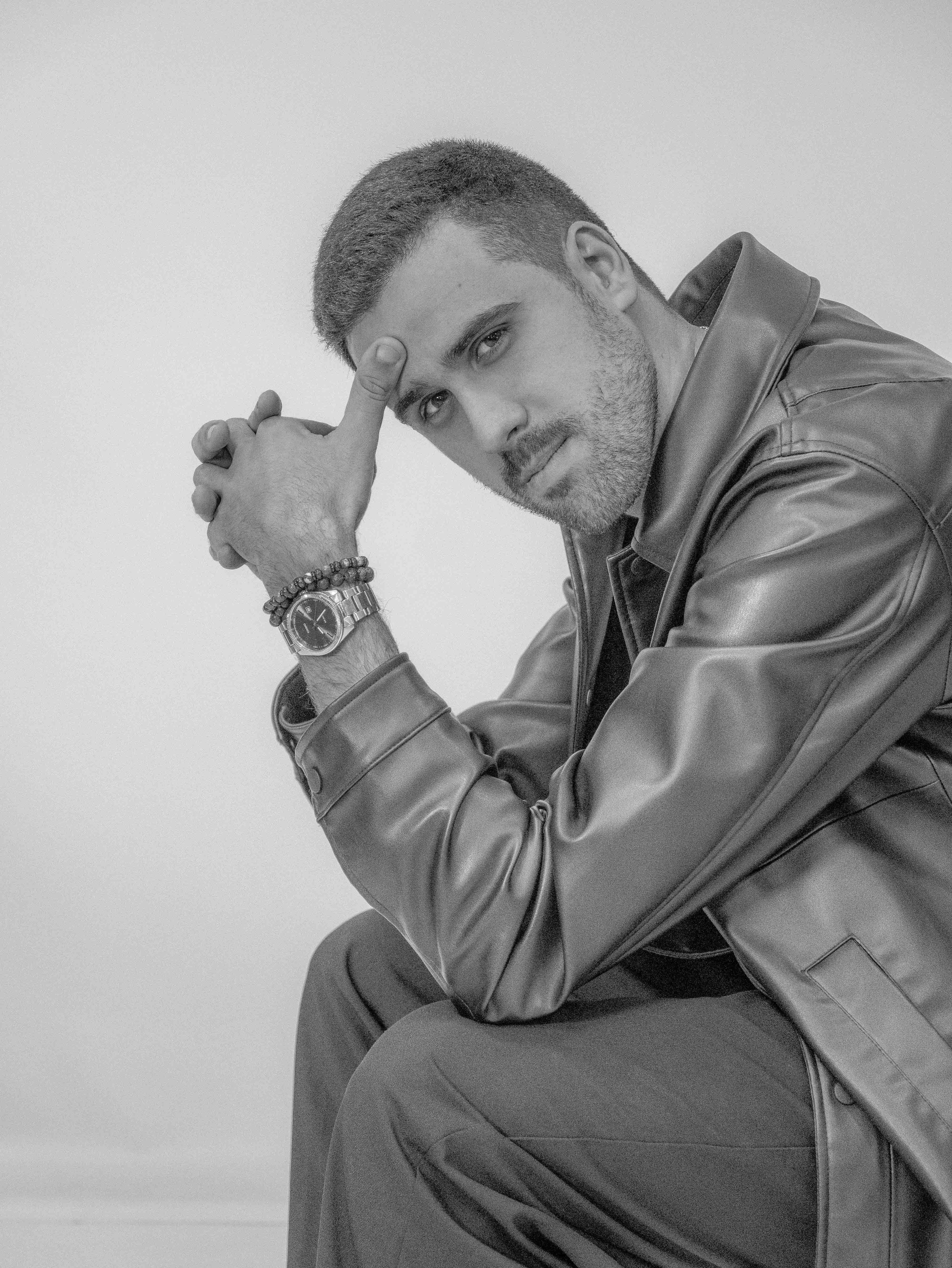 Retrato profissional do DJ Varelas